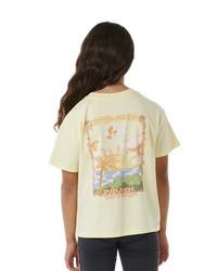 The Rip Curl Girls Girls Tropic Search T-Shirt in Lemon Ice