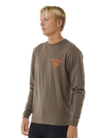 The Rip Curl Mens Fade Out Icon Long Sleeve T-Shirt in Rock