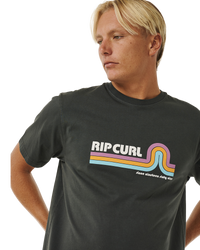 The Rip Curl Mens Surf Revival Mumma T-Shirt in Washed Black