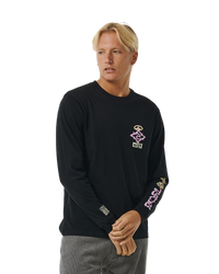 The Rip Curl Mens SWC Peace T-Shirt in Black