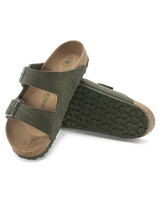 The Birkenstock Mens Mens Arizona Sandals in Thyme