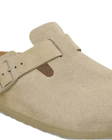 The Birkenstock Mens Boston Suede Leather Sandals in Faded Khaki