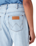 The Wrangler Mens Frontier Jeans in Stone Meadow