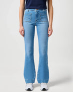 The Wrangler Womens Flare Jeans in Hazel