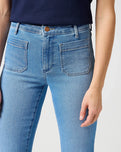 The Wrangler Womens Flare Jeans in Hazel