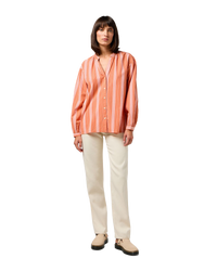 The Wrangler Womens Poet Sleeve Shirt in Brandied Melon