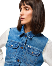 The Wrangler Womens Shrunken Denim Jacket in Leaving Town