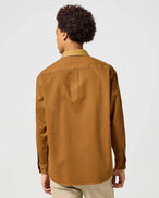 The Wrangler Mens Casey Colourblock Shirt in Monks Robe