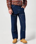 The Wrangler Mens Relaxed Straight Jeans in Bad Hoss