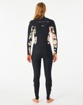 The Rip Curl Womens Dawn Patrol Performance 5/3mm Chest Zip Wetsuit in Black & Black