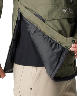 The Columbia Mens Challenger Pullover Jacket in Stone Green & Shark