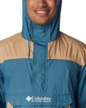 The Columbia Mens Challenger Windbreaker Jacket in Cloudburst & Canoe