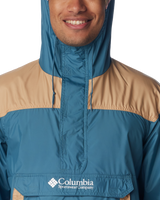 The Columbia Mens Challenger Windbreaker Jacket in Cloudburst & Canoe