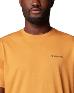 The Columbia Mens North Cascades T-Shirt in Sunstone & Hex Flag