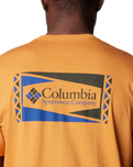 The Columbia Mens North Cascades T-Shirt in Sunstone & Hex Flag