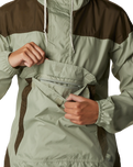 The Columbia Womens Challenger Jacket in Safari & Olive Green