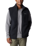 The Columbia Mens Mountainside Sherpa Fleece Gilet in Black