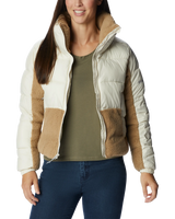 The Columbia Womens Leadbetter Point Sherpa Hybrid Jacket in Chalk Beach