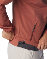 The Columbia Mens Tall Heights Hooded Softshell Jacket in Auburn & Spice Ripstop