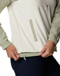 The Columbia Womens Ali Peak Overlay Fleece Jacket in Chalk & Safari