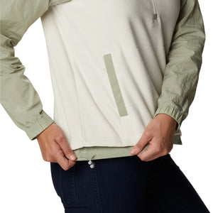 The Columbia Womens Ali Peak Overlay Fleece Jacket in Chalk & Safari