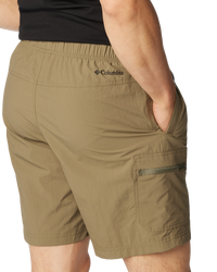 The Columbia Mens Mountaindale Walkshorts in Stone Green