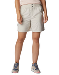 The Columbia Womens Coral Ridge Walkshorts in Dark Stone