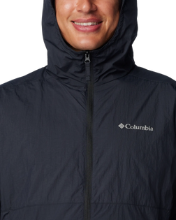 The Columbia Mens Yocum Ridge Wind Jacket in Black