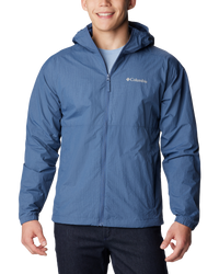 The Columbia Mens Yocum Ridge Wind Jacket in Dark Mountain