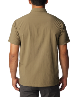 The Columbia Mens Mountaindale Outdoor Shirt in Stone Green