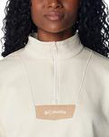 The Columbia Womens Lodge 1/4 Zip Sweatshirt in Chalk & Canoe