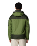 The Columbia Mens Challenger II Insulated Jacket in Canteen & Greenscape