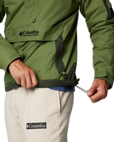 The Columbia Mens Challenger II Insulated Jacket in Canteen & Greenscape