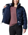 The Columbia Womens Leadbetter Point II Print Sherpa Hybrid Jacket in Collegiate Navy & Collegiate Navy Shadowvines