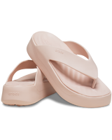 The Crocs Womens Getaway Platform Flip Flops in Quartz