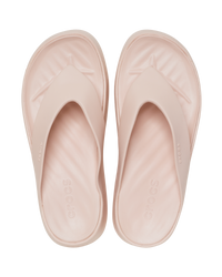 The Crocs Womens Getaway Platform Flip Flops in Quartz