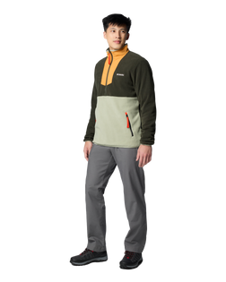 The Columbia Mens Sequoia Grove Half Zip Fleece Jacket in Greenscape, Sunstone, Safari & Spicy Pull