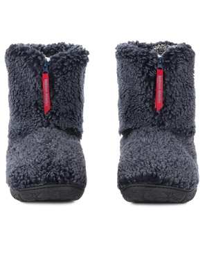 The Bedroom Athletics Mens Gosling Snow Tipped Sherpa Slipper Boots in Washed Peacoat Navy