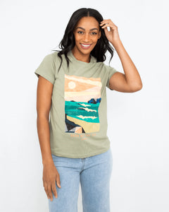 The Born by the Sea Womens Headlands T-Shirt in Pistachio