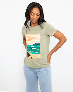 The Born by the Sea Womens Headlands T-Shirt in Pistachio