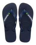 The Havaianas Mens Brazil Logo Flip Flops in Navy Blue