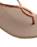 The Havaianas Womens Luna Flip Flops in Rose Gold