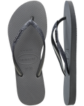 The Havaianas Womens Slim Glitter II Flip Flops in Grey & Graphite