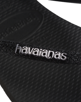 The Havaianas Girls Girls Slim Glitter II Flip Flops in Black