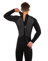 The O'Neill Mens Mens Epic 4/3mm Back Zip Wetsuit in Black