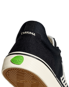 The Cariuma Mens The Vallely Skate Shoes in Black & Ivory