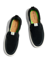 The Cariuma Womens Slip On Pro Shoes in Black & Ivory