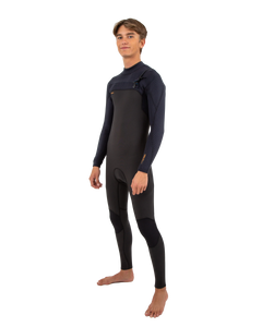 The O'Neill Mens HyperFreak 5/4mm+ Chest Zip Wetsuit in Raven & Black