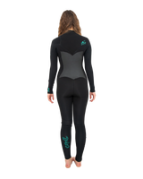 The O'Neill Womens Womens Epic 4/3mm Chest Zip Wetsuit (2022) in Black