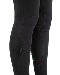 The O'Neill Womens Womens Epic 4/3mm Chest Zip Wetsuit (2022) in Black